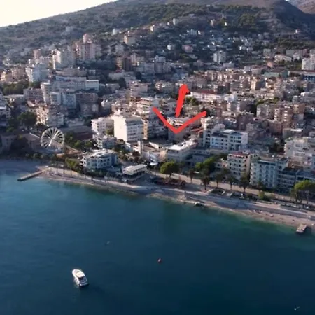 Lea's * Saranda